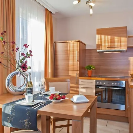 Strandhaus Aurell, Whg 13 Seitl Meerblick Apartment *