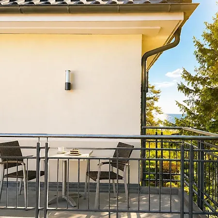 Strandhaus Aurell, Whg 13 Seitl Meerblick * Ostseebad Heringsdorf