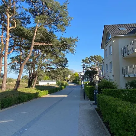 Apartment Strandhaus Aurell, Whg 13 Seitl Meerblick